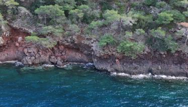 Ανδεσιτικές σκωρίες και υδροηφαιστειακή τέφρα