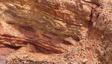 Προ-ηφαιστειακά πετρώματα Προβατάς