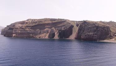 Μαύρο Βουνό, Φάρος