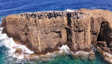 Λάβες και λόφοι Φυριπλάκας, πράσσινο λαχάρ