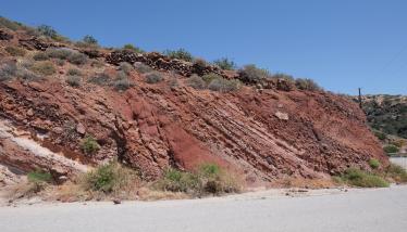 Τόφφοι και λάβες Ψάθης