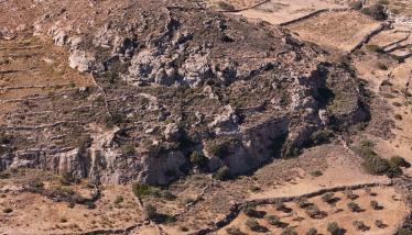 Τόφφοι και λάβες Ψάθης