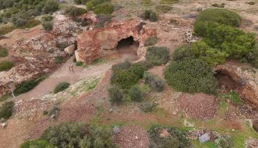 Αρχαίες και σύγχρονες μεταλλευτικές στοές