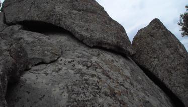 Γεωμορφές μονζοδιορίτη