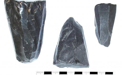Occurrences of obsidian, raw and worked cores, tools, blades, Neolithic debris. 